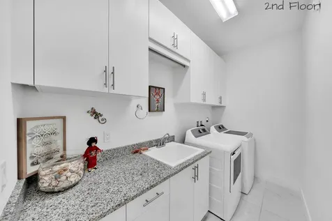 4821 Pointe Midtown Road Palm Beach Gardens FL 33418