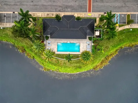 4821 Pointe Midtown Road Palm Beach Gardens FL 33418