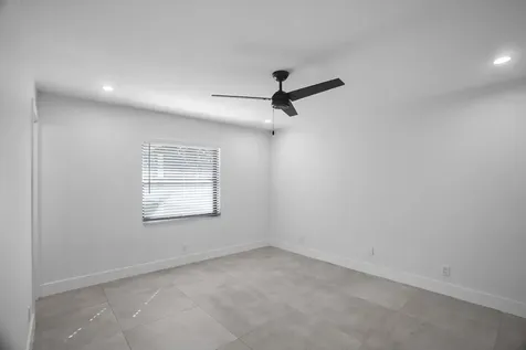 9490 Richmond Circle Boca Raton FL 33434