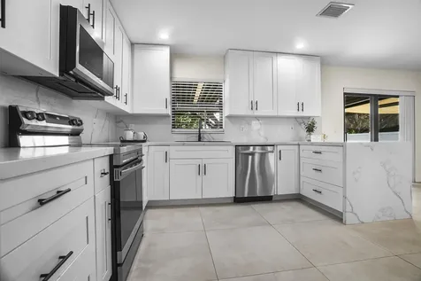 9490 Richmond Circle Boca Raton FL 33434