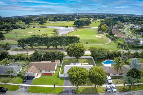 9490 Richmond Circle Boca Raton FL 33434