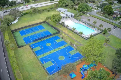 9490 Richmond Circle Boca Raton FL 33434
