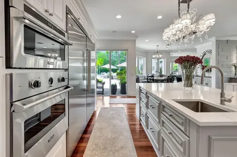 285 Nw 6th Street Boca Raton FL 33432