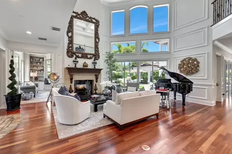 285 Nw 6th Street Boca Raton FL 33432
