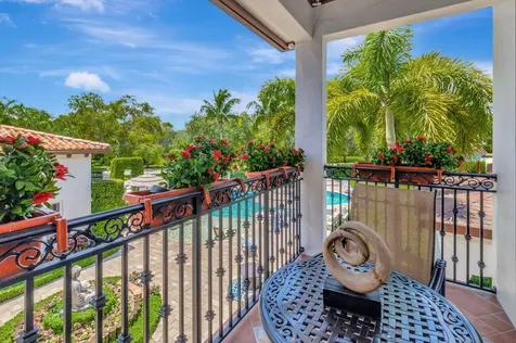 285 Nw 6th Street Boca Raton FL 33432