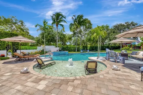 285 Nw 6th Street Boca Raton FL 33432