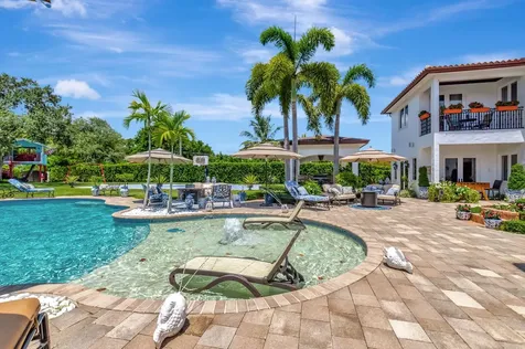 285 Nw 6th Street Boca Raton FL 33432