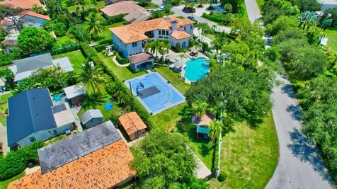 285 Nw 6th Street Boca Raton FL 33432