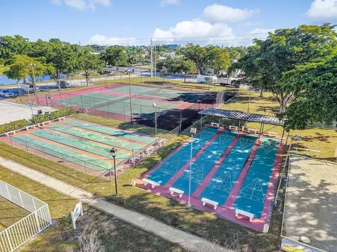 321 Nw 48th Court Pompano Beach FL 33064