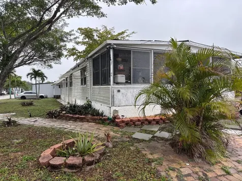 321 Nw 48th Court Pompano Beach FL 33064
