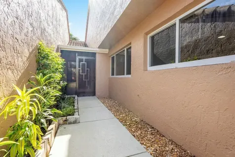 11110 Applegate Circle Boynton Beach FL 33437