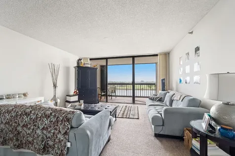 356 Golfview Road North Palm Beach FL 33408