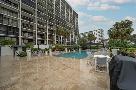 356 Golfview Road North Palm Beach FL 33408