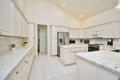 5723 Hamilton Way Boca Raton FL 33496