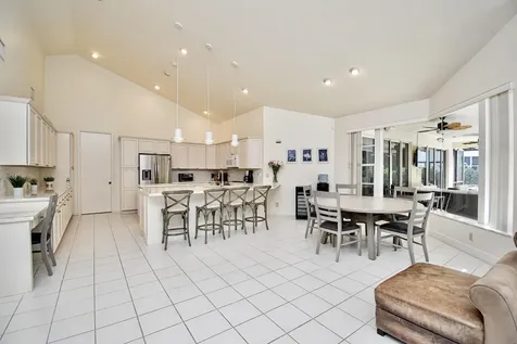 5723 Hamilton Way Boca Raton FL 33496