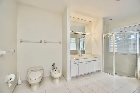 5723 Hamilton Way Boca Raton FL 33496