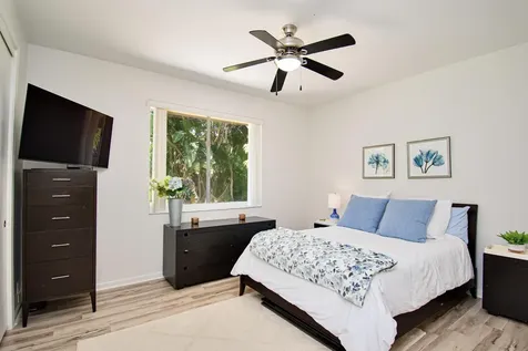 5723 Hamilton Way Boca Raton FL 33496