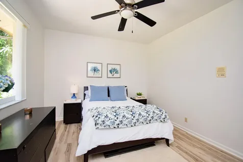 5723 Hamilton Way Boca Raton FL 33496