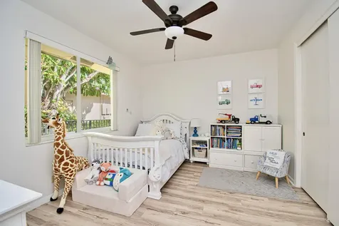 5723 Hamilton Way Boca Raton FL 33496