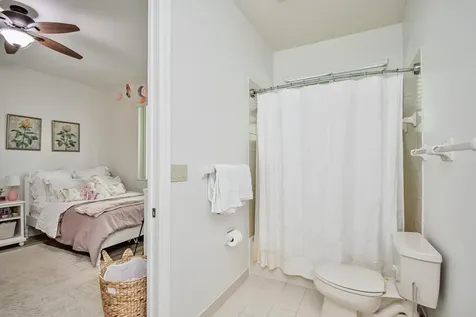 5723 Hamilton Way Boca Raton FL 33496