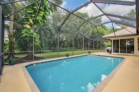 5723 Hamilton Way Boca Raton FL 33496