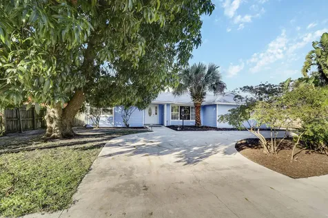 4360 Se Kubin Avenue Stuart FL 34997