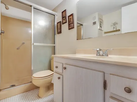 2615 Ne 3rd Court Boynton Beach FL 33435