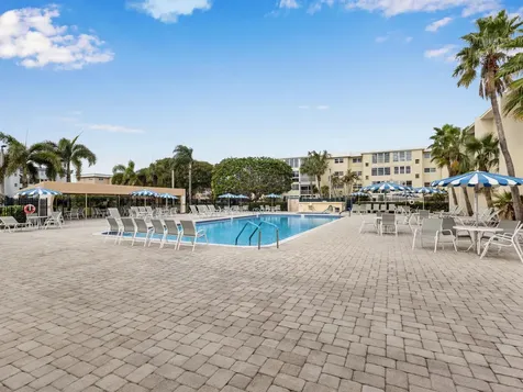 2615 Ne 3rd Court Boynton Beach FL 33435