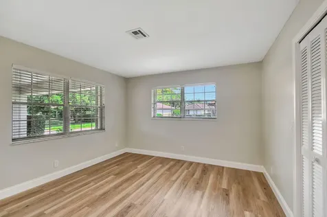 538 Forestview Drive Atlantis FL 33462