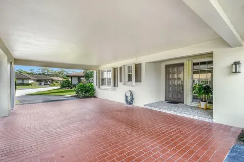 538 Forestview Drive Atlantis FL 33462