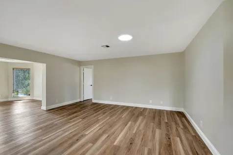 538 Forestview Drive Atlantis FL 33462