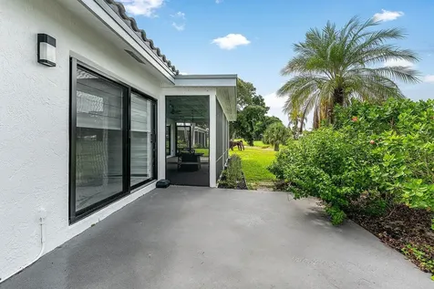 51 Woods Lane Boynton Beach FL 33436