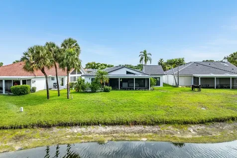 51 Woods Lane Boynton Beach FL 33436