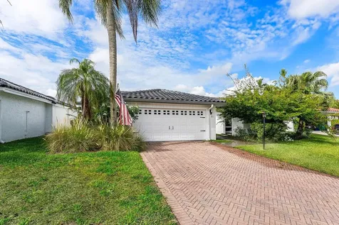 51 Woods Lane Boynton Beach FL 33436