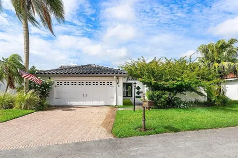 51 Woods Lane Boynton Beach FL 33436