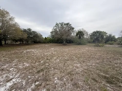 754 Hunting Club Avenue Clewiston FL 33440