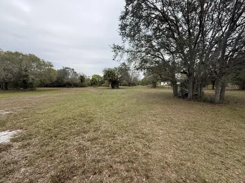 754 Hunting Club Avenue Clewiston FL 33440
