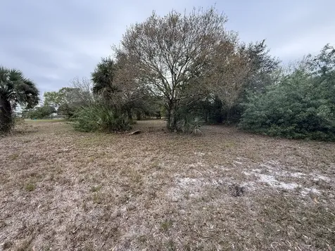 754 Hunting Club Avenue Clewiston FL 33440