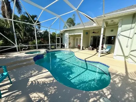 3405 Se Hart Circle Port Saint Lucie FL 34984