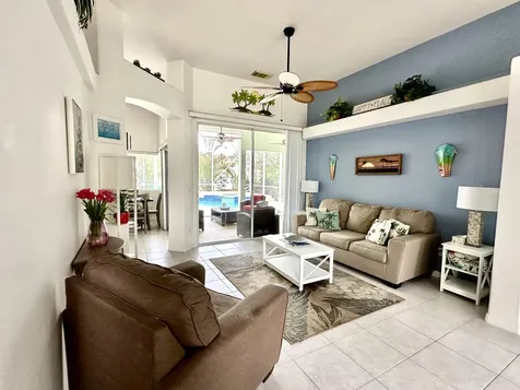 3405 Se Hart Circle Port Saint Lucie FL 34984