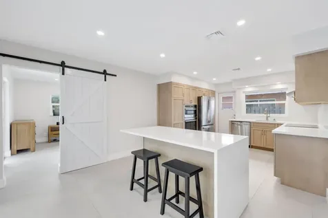 2624 Se 9th Street Pompano Beach FL 33062