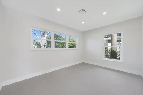 2624 Se 9th Street Pompano Beach FL 33062