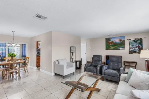 1317 Sw 17th Street Boynton Beach FL 33426