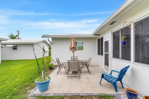 1317 Sw 17th Street Boynton Beach FL 33426