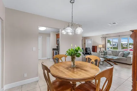 1317 Sw 17th Street Boynton Beach FL 33426