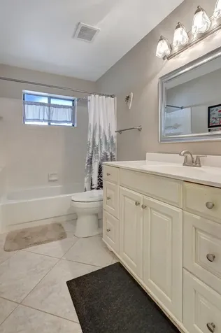 10708 Santa Laguna Drive Boca Raton FL 33428