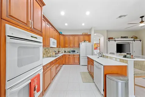 19090 Skyridge Circle Boca Raton FL 33498