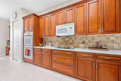 19090 Skyridge Circle Boca Raton FL 33498