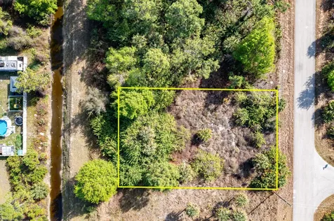 773 Cadis Street Lehigh Acres FL 33974