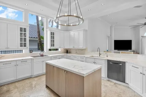 2124 W Maya Palm Drive Boca Raton FL 33432